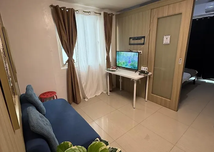 Elite Retreats At Shore Manila