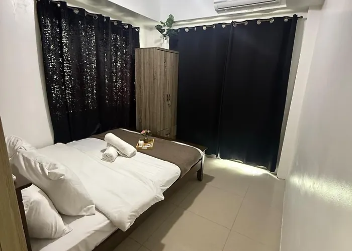 Elite Retreats At Shore Apartment Manila